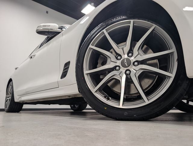 2022 Genesis G70 3.3T