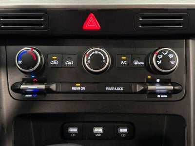 2022 Kia Carnival LXS