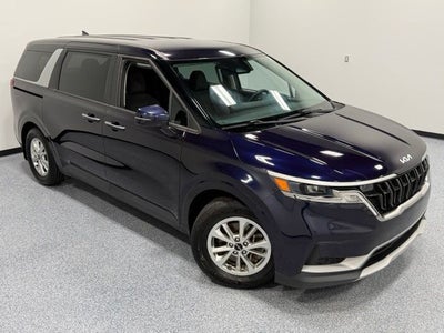 2023 Kia Carnival LX