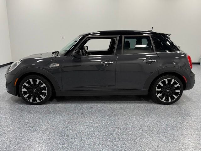 2016 MINI Cooper S Base