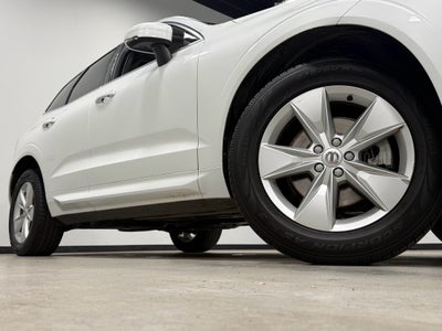 2022 Volvo XC60 Momentum