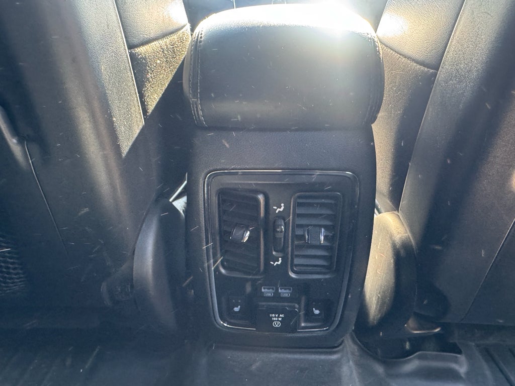 2020 Jeep Grand Cherokee Overland