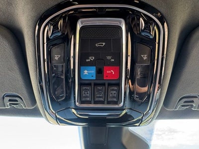 2022 Jeep Grand Wagoneer Series III
