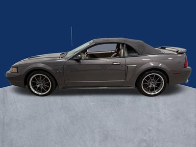 2003 Ford Mustang GT Deluxe
