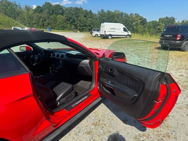 2022 Ford Mustang EcoBoost Premium