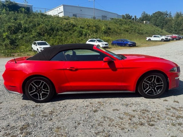 2022 Ford Mustang EcoBoost Premium