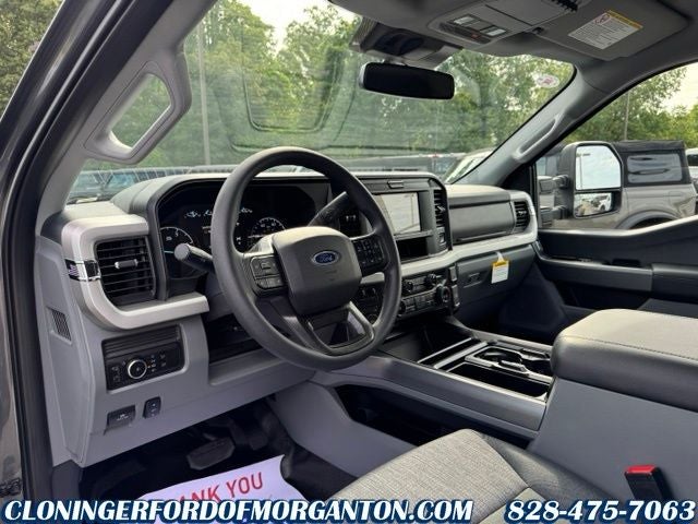 2026 Ford F-450SD XLT DRW