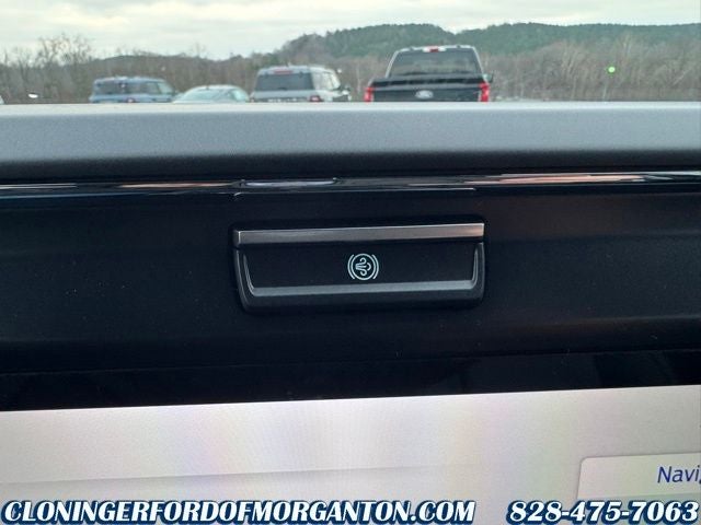 2026 Ford F-450SD Lariat DRW