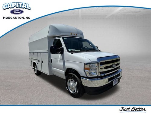 2026 Ford E-350SD Base Cutaway