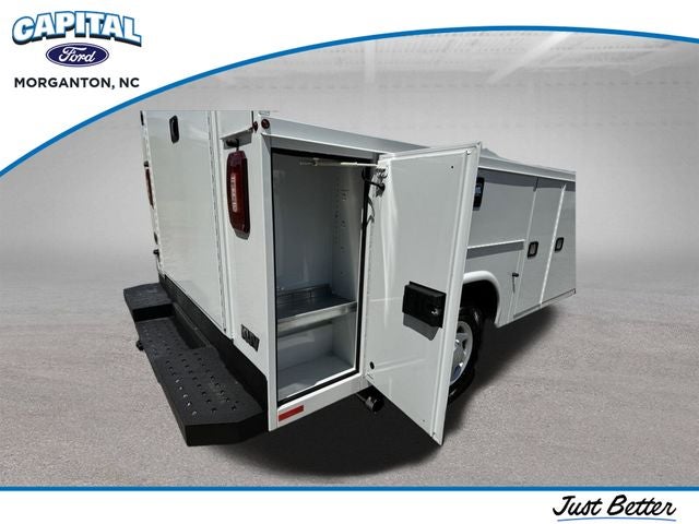 2026 Ford E-350SD Base Cutaway