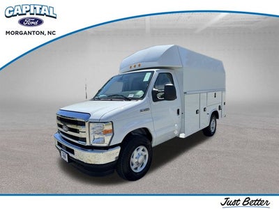 2026 Ford E-350SD Base Cutaway
