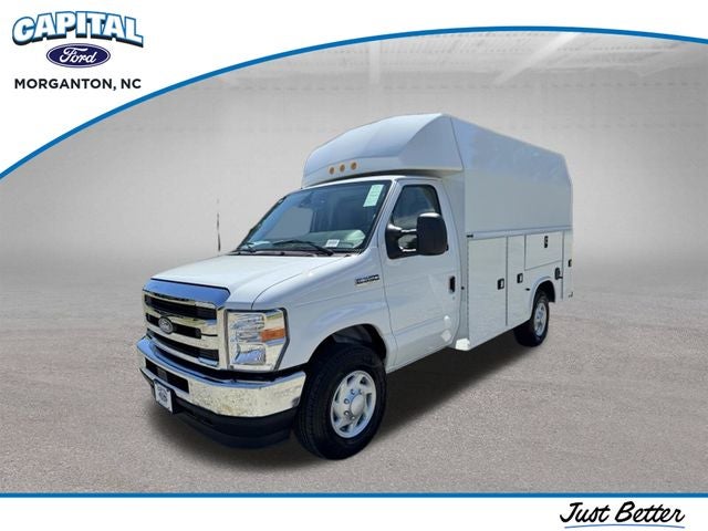 2026 Ford E-350SD Base Cutaway