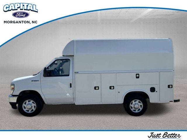 2026 Ford E-350SD Base Cutaway