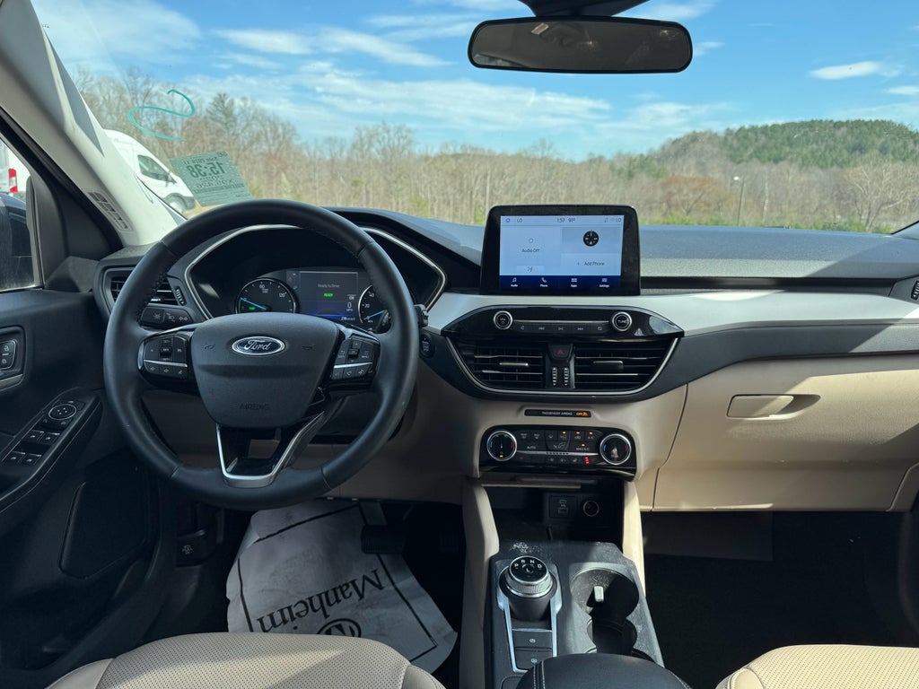 2022 Ford Escape Hybrid SEL
