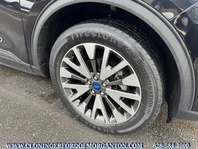 2020 Ford Escape Titanium