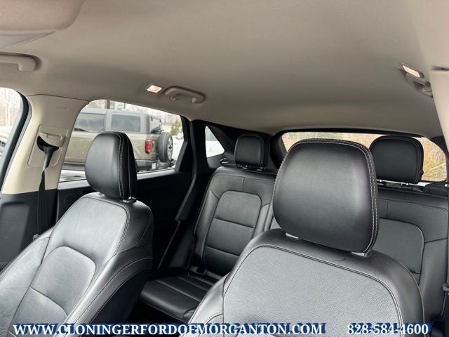 2020 Ford Escape Titanium