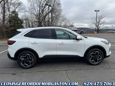 2026 Ford Escape Hybrid Platinum