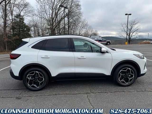 2026 Ford Escape Hybrid Platinum