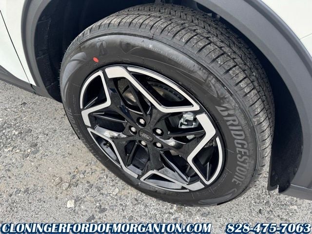 2026 Ford Escape Hybrid Platinum