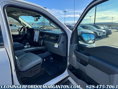 2025 Ford F-150 Lightning Flash