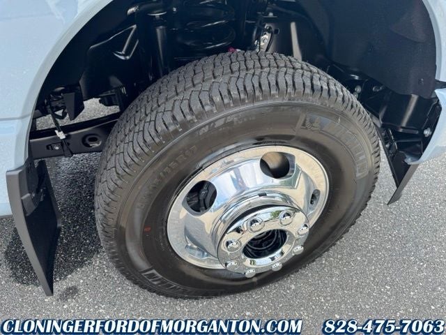 2026 Ford F-350SD Platinum DRW