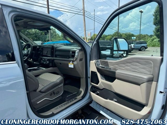 2026 Ford F-350SD Platinum DRW