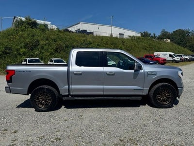 2022 Ford F-150 Lightning Lariat