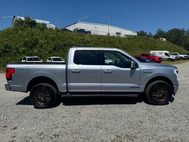 2022 Ford F-150 Lightning Lariat
