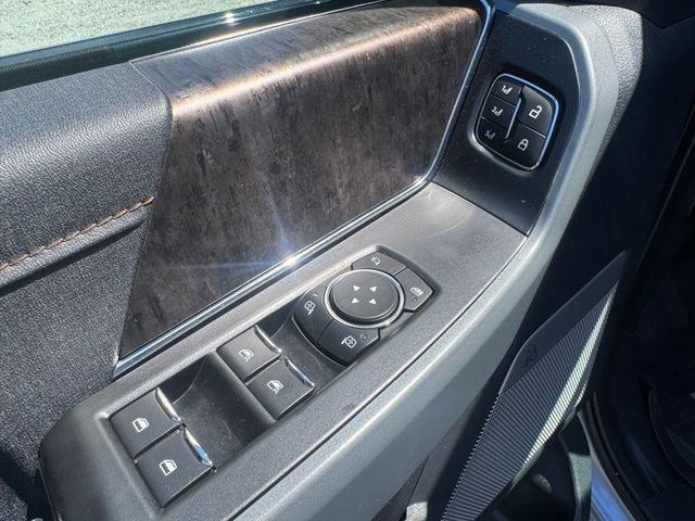 2022 Ford F-150 Lightning Lariat