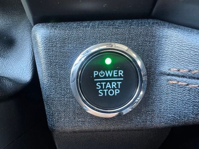 2022 Ford F-150 Lightning Lariat