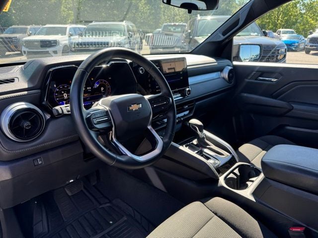 2024 Chevrolet Colorado LT