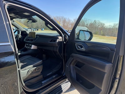 2023 GMC Yukon XL SLT