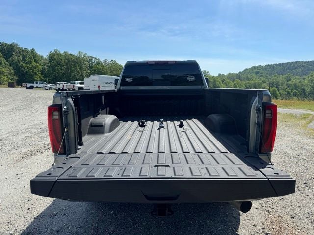 2024 GMC Sierra 3500HD Denali