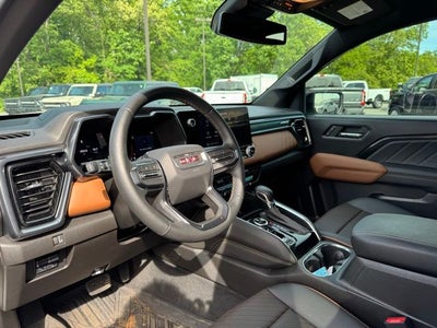 2024 GMC Canyon AT4