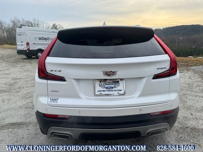 2023 Cadillac XT4 Premium Luxury