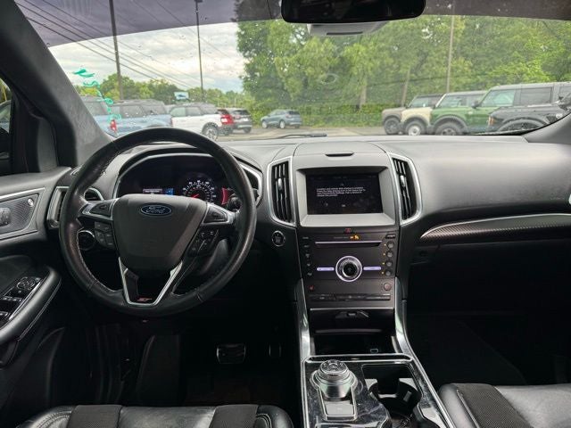 2019 Ford Edge ST