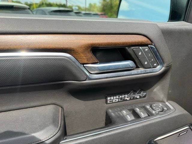 2022 Chevrolet Silverado 1500 High Country