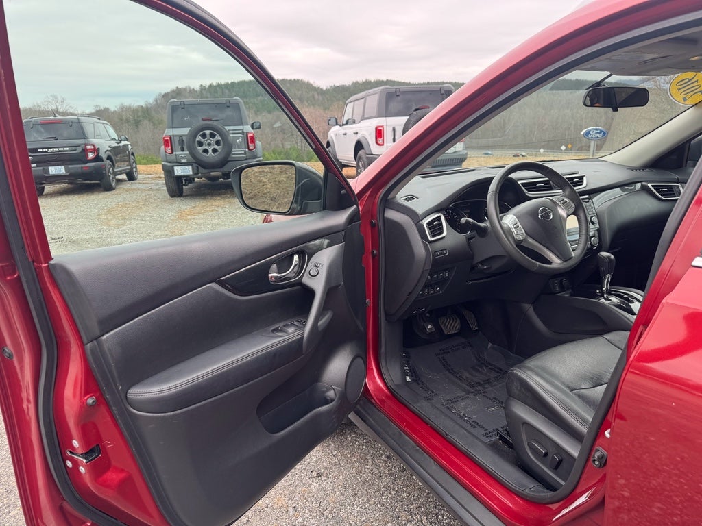 2016 Nissan Rogue SL