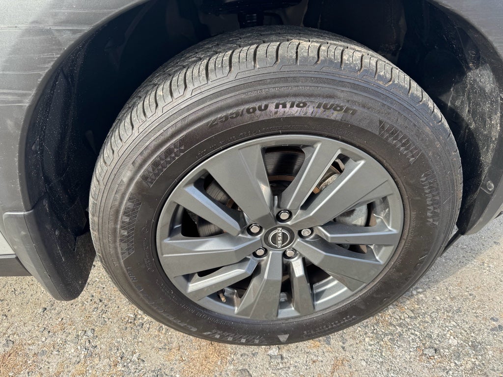 2024 Nissan Pathfinder S