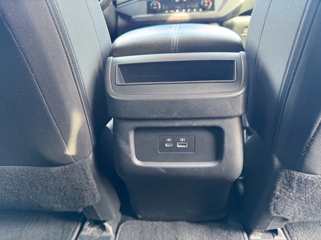 2024 Nissan Pathfinder S