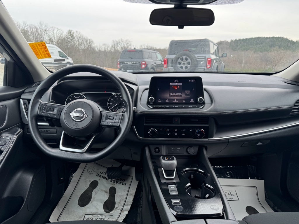 2024 Nissan Pathfinder S