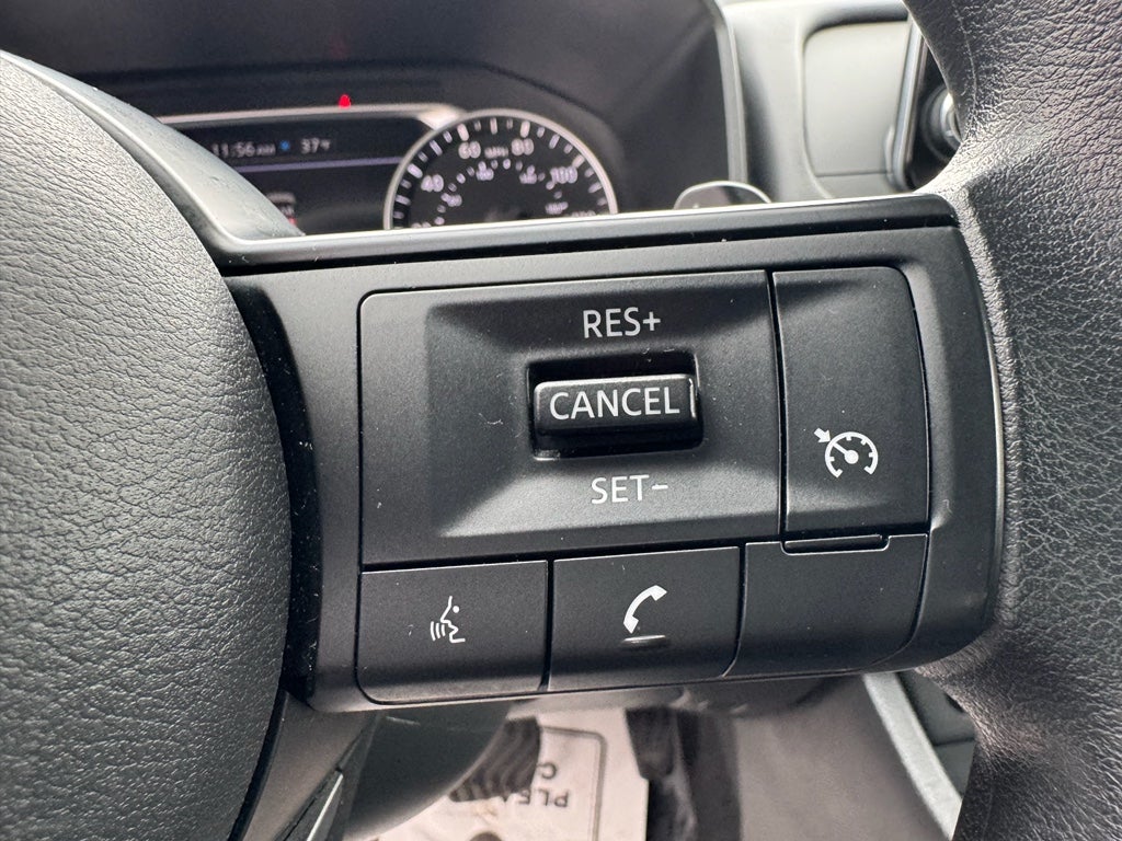 2024 Nissan Pathfinder S