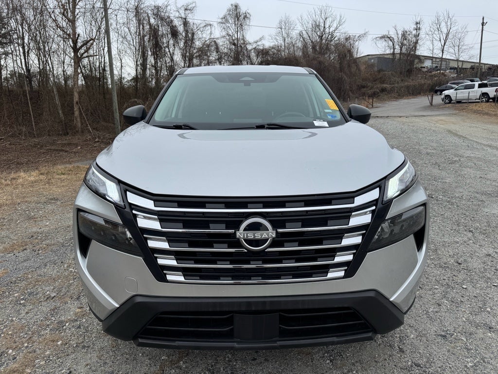 2024 Nissan Pathfinder S