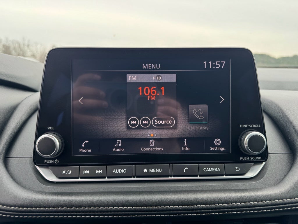 2024 Nissan Pathfinder S