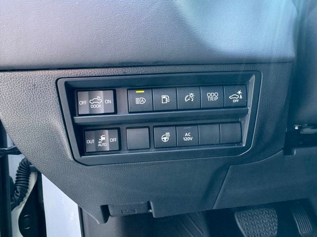 2024 Toyota Tundra Hybrid Platinum