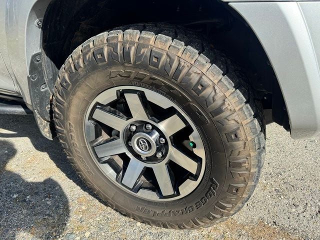 2024 Toyota 4Runner TRD Off-Road Premium