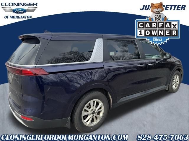 2023 Kia Carnival LX