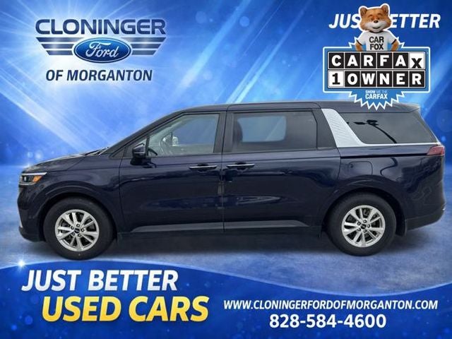 2023 Kia Carnival LX