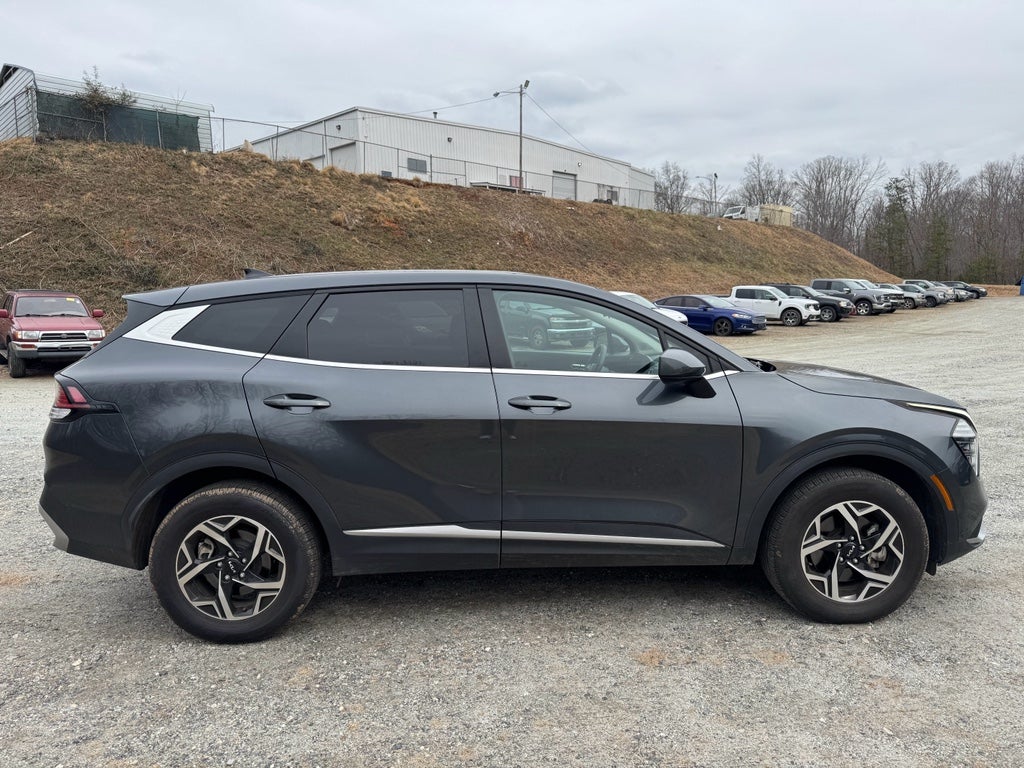 2024 Kia Sportage LX