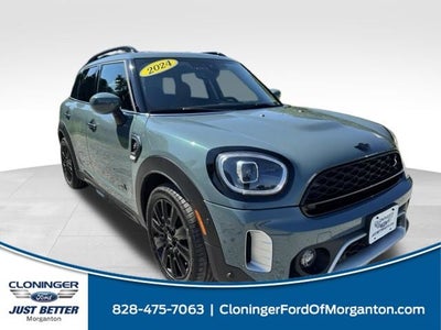 2024 MINI Cooper S Countryman Iconic